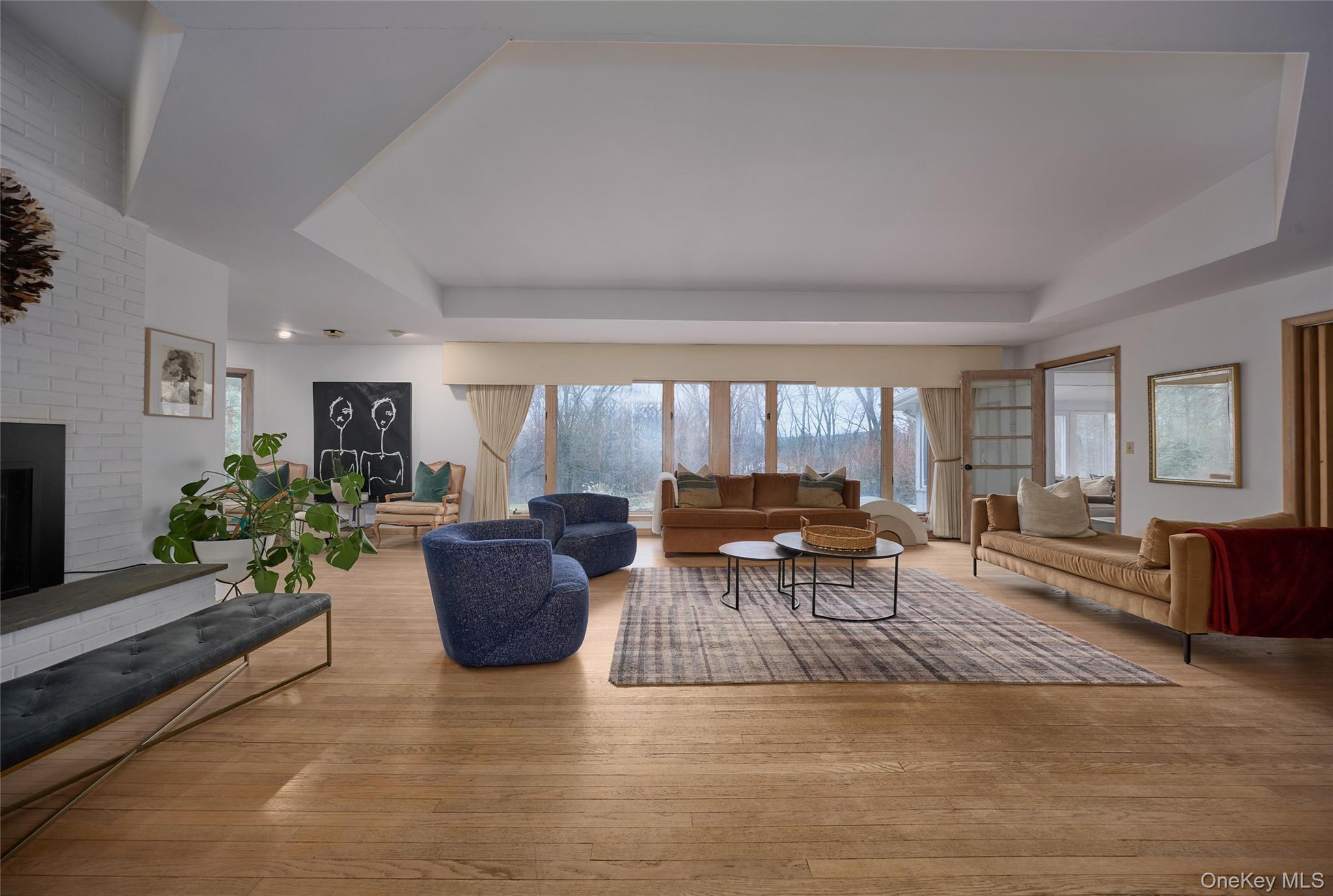 #11 photo, 90 Cedar Avenue, 纽约州 Poughkeepsie , NY 12603