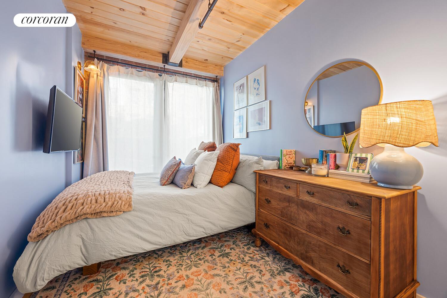 #4 photo, Brooklyn, ब्रुकलीन Greenpoint , NY 11222