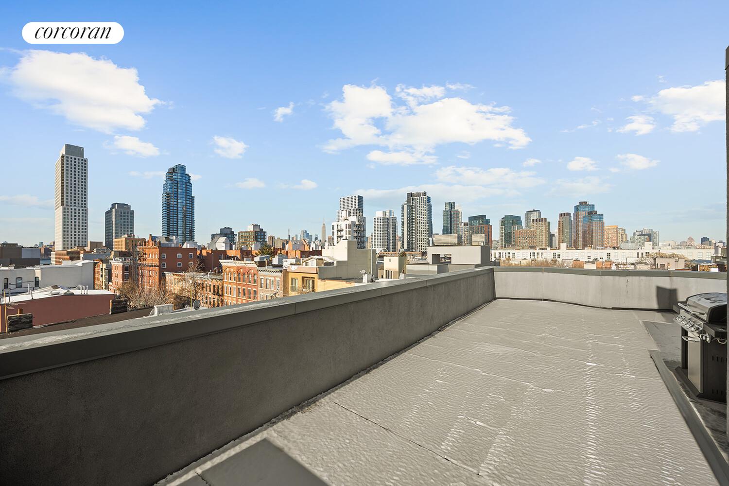 #8 photo, Brooklyn, ब्रुकलीन Greenpoint , NY 11222