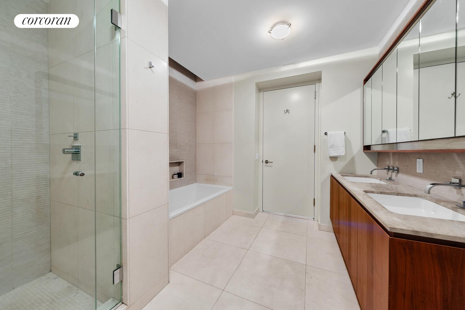 #11 photo, 555 W 59TH Street, ম্যানহাটন Lincoln Square , NY 10019