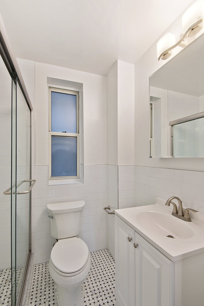 #4 photo, 309 W 57TH Street, 맨해튼 Hell's Kitchen , NY 10019