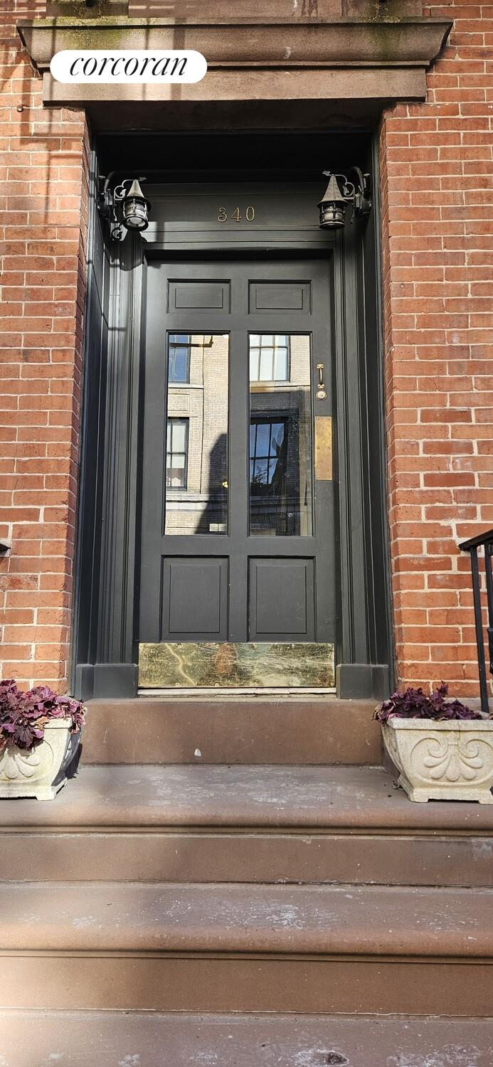 #16 photo, 340 W 11TH Street, מנהטן West Village , NY 10014