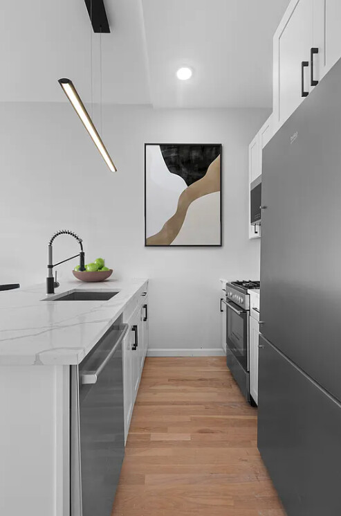 #5 photo, 12 W 127TH Street, Central Harlem , NY 10027