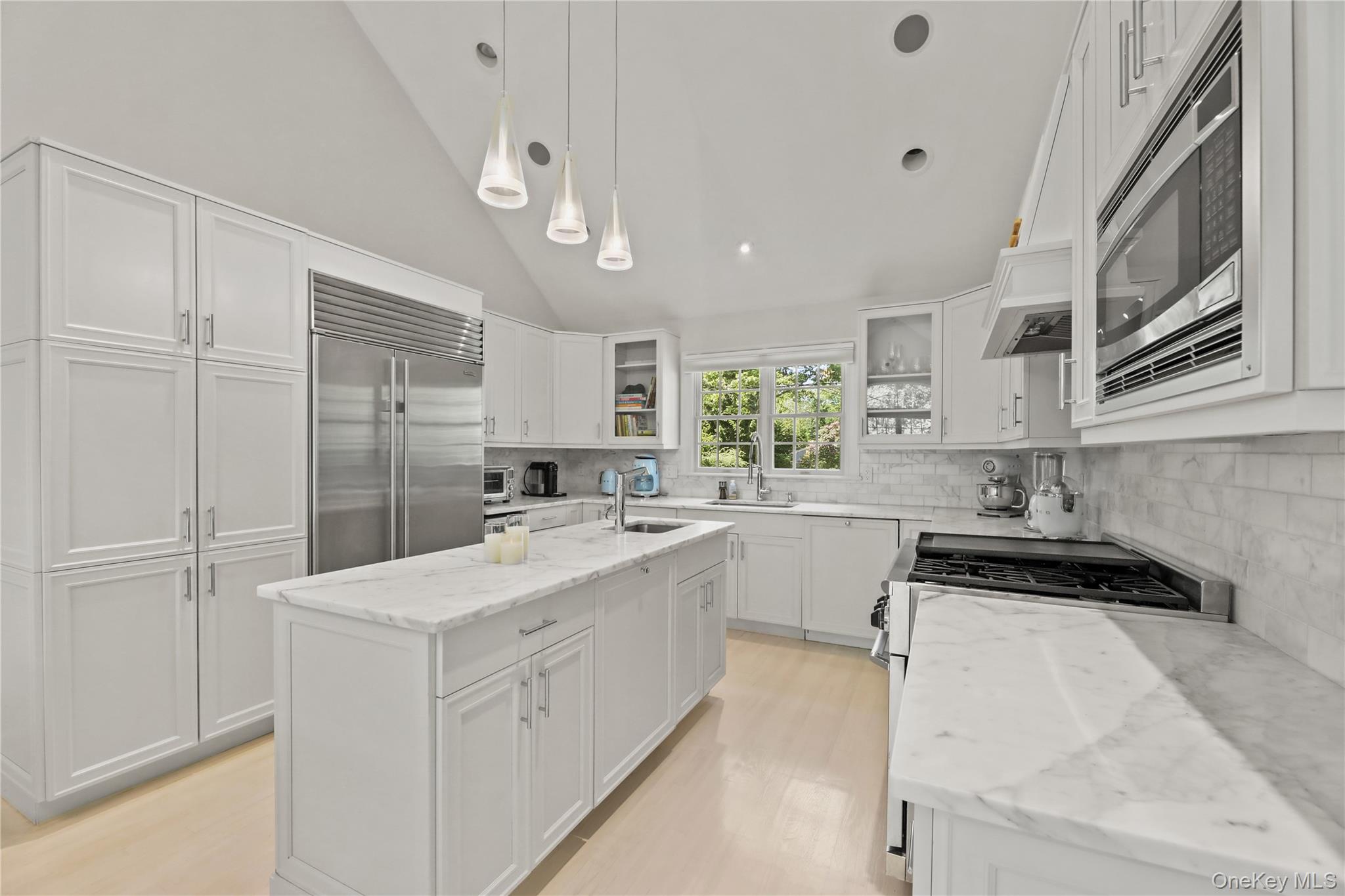 #11 photo, Undisclosed Avenue, Westhampton , NY 11977