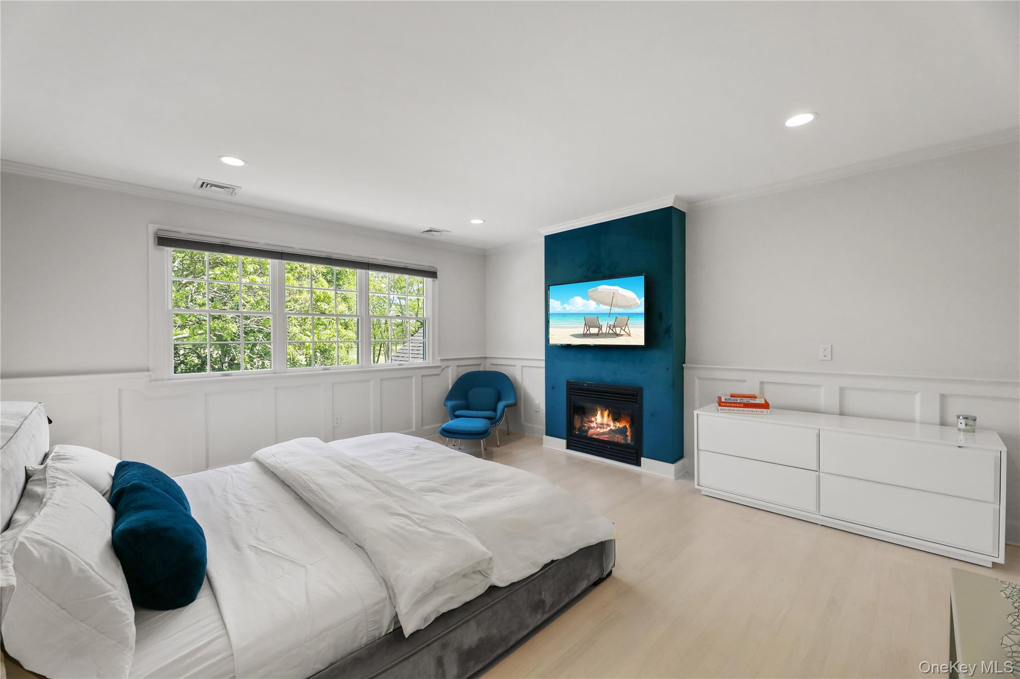 #17 photo, Undisclosed Avenue, Westhampton , NY 11977