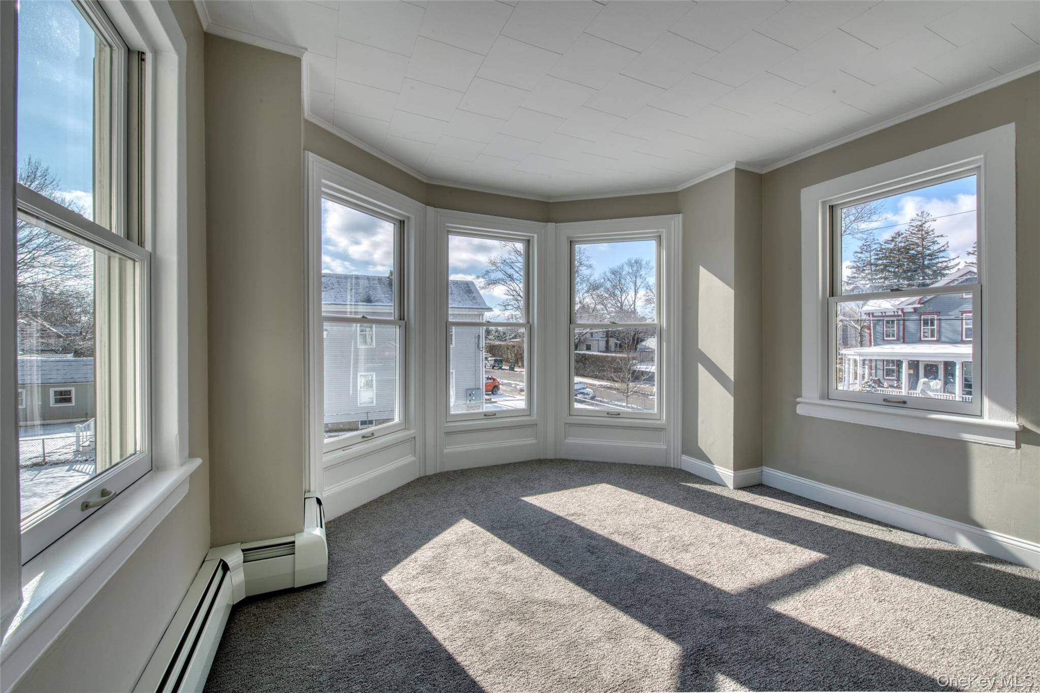 #2 photo, 220 5th Avenue, Саффолк ‖ Greenport , NY 11944