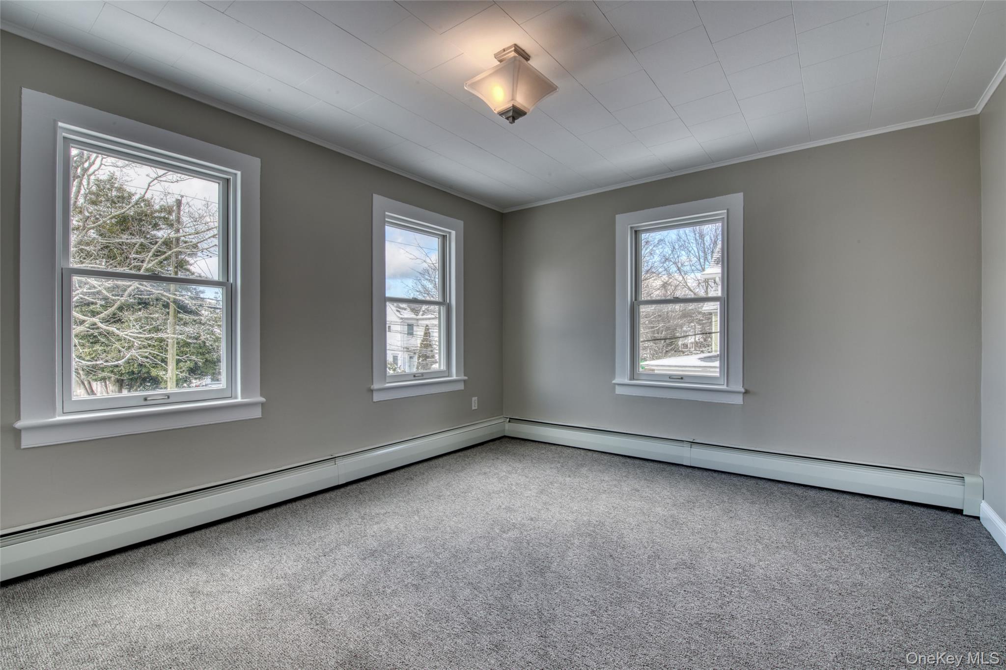 #3 photo, 220 5th Avenue, Саффолк ‖ Greenport , NY 11944