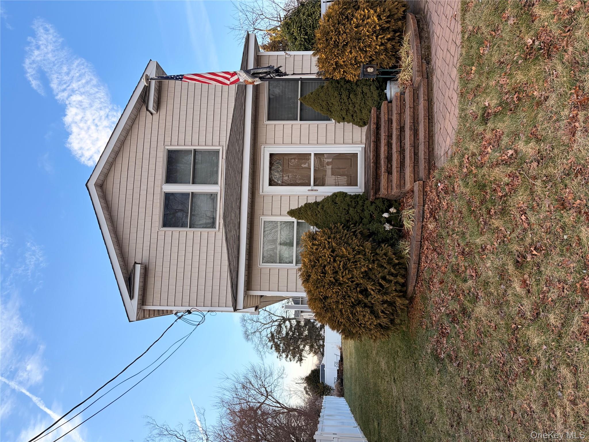 #1 photo, 104 Hawthorne Avenue, West Babylon , NY 11704