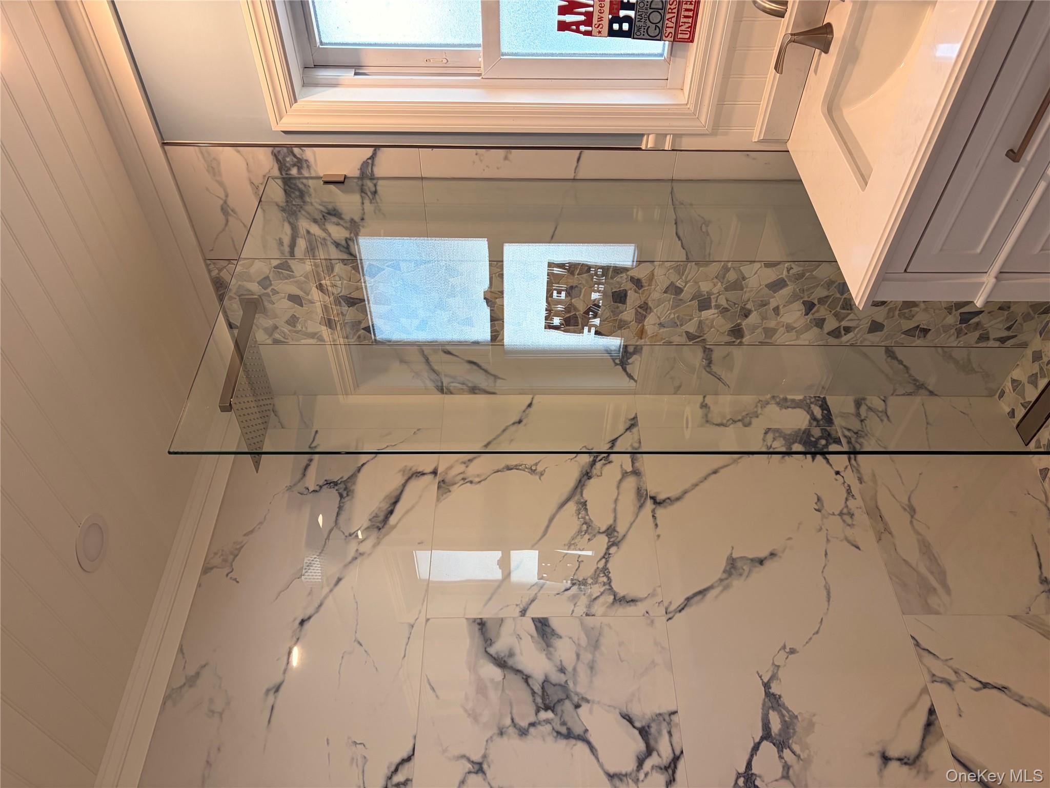 #3 photo, 104 Hawthorne Avenue, West Babylon , NY 11704