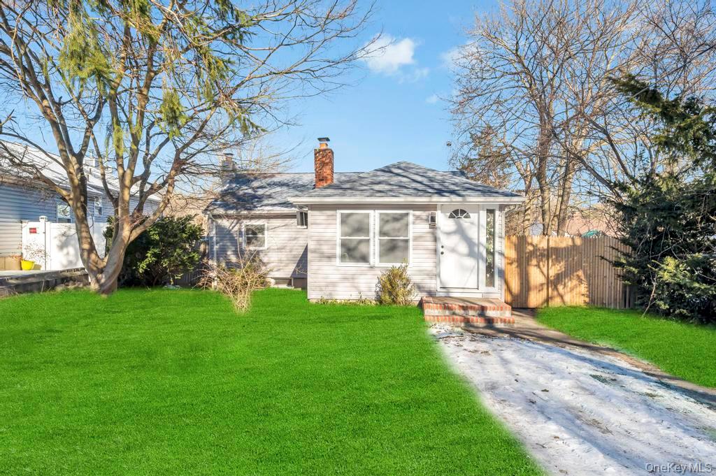 #2 photo, 63 Beech Avenue, Farmingville , NY 11738