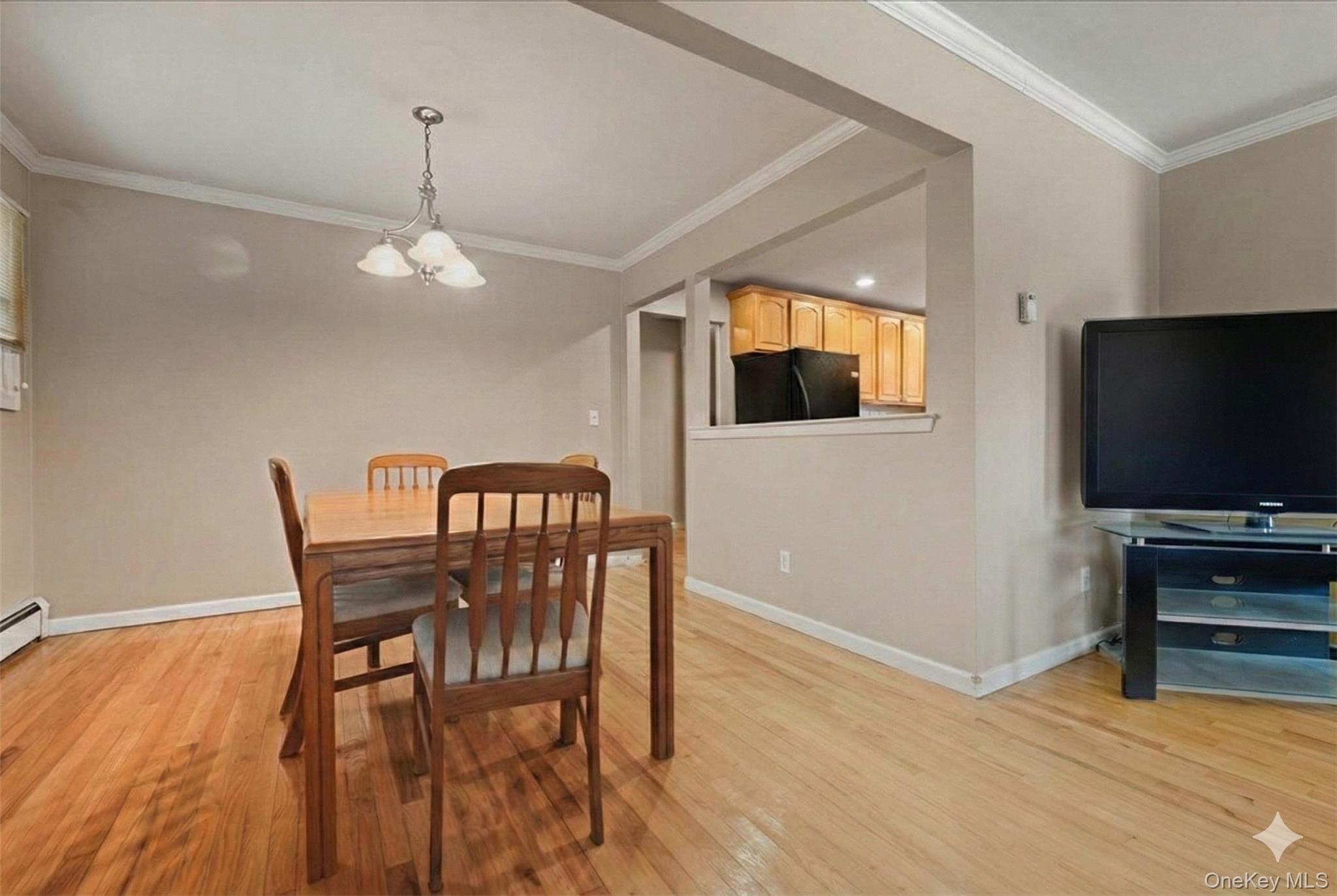 #11 photo, 49 Atlantic Avenue, Нассау ‖ Carle Place , NY 11514