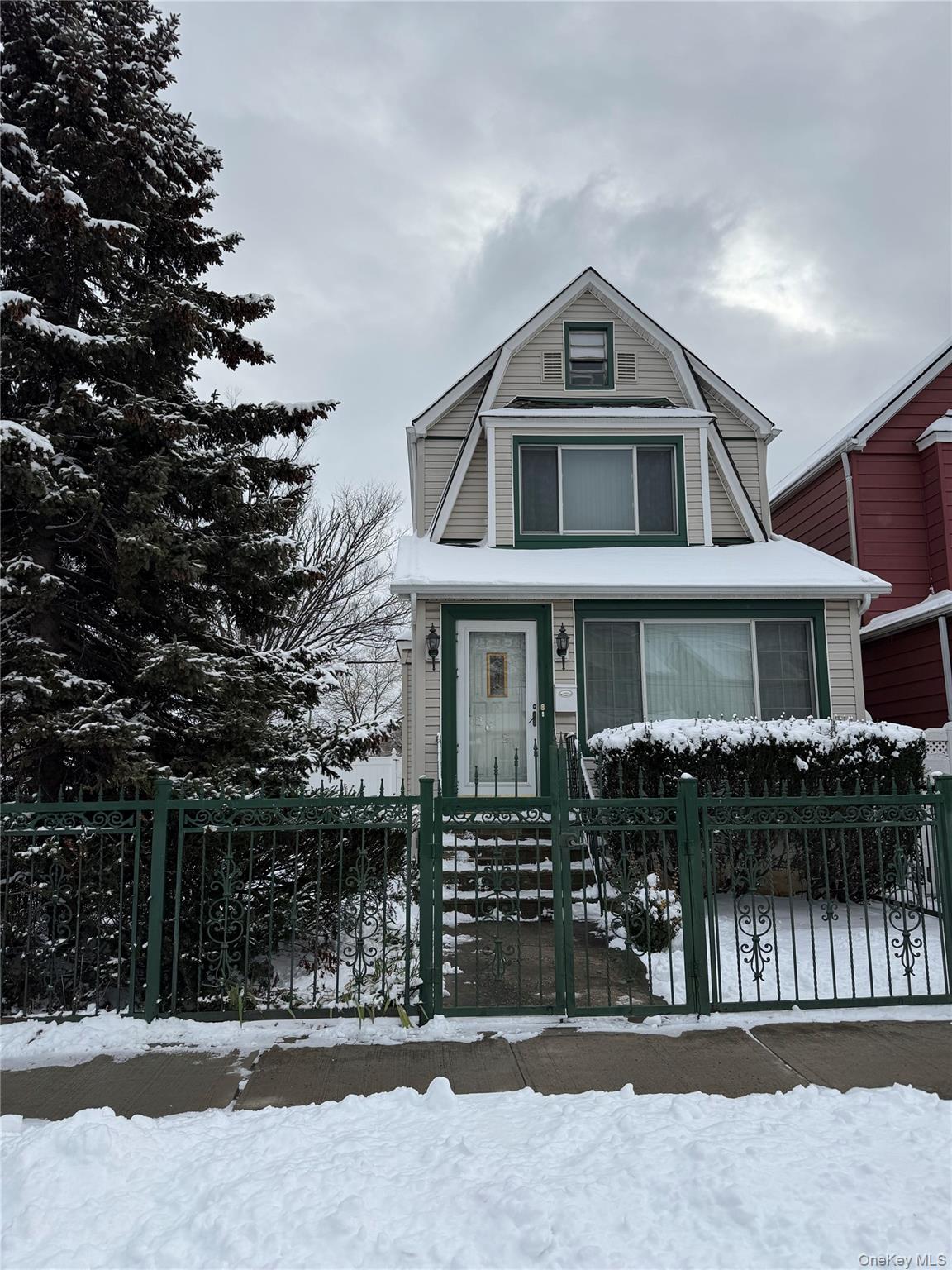 #1 photo, 12620 Linden Boulevard, South Ozone Park , NY 11420