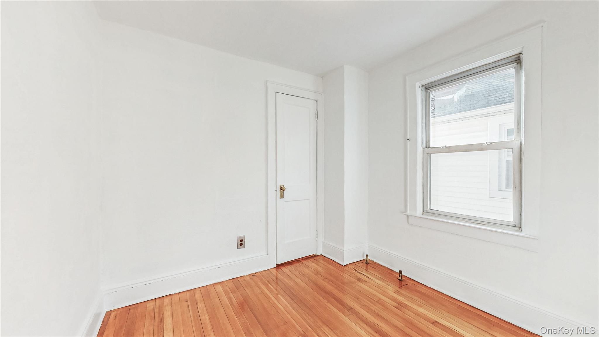 #10 photo, 116-14 111th Avenue, South Ozone Park , NY 11420