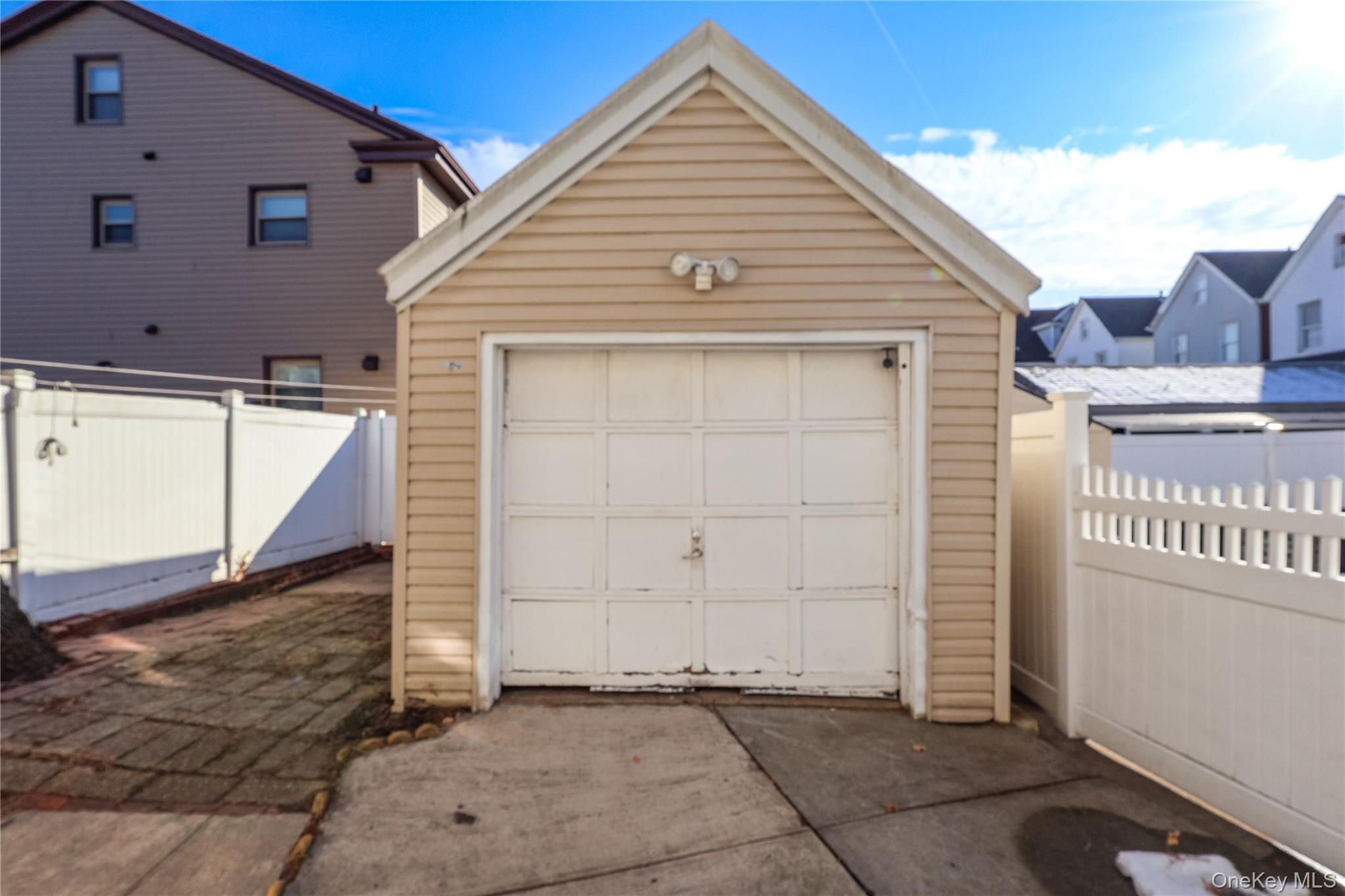 #14 photo, 116-14 111th Avenue, South Ozone Park , NY 11420