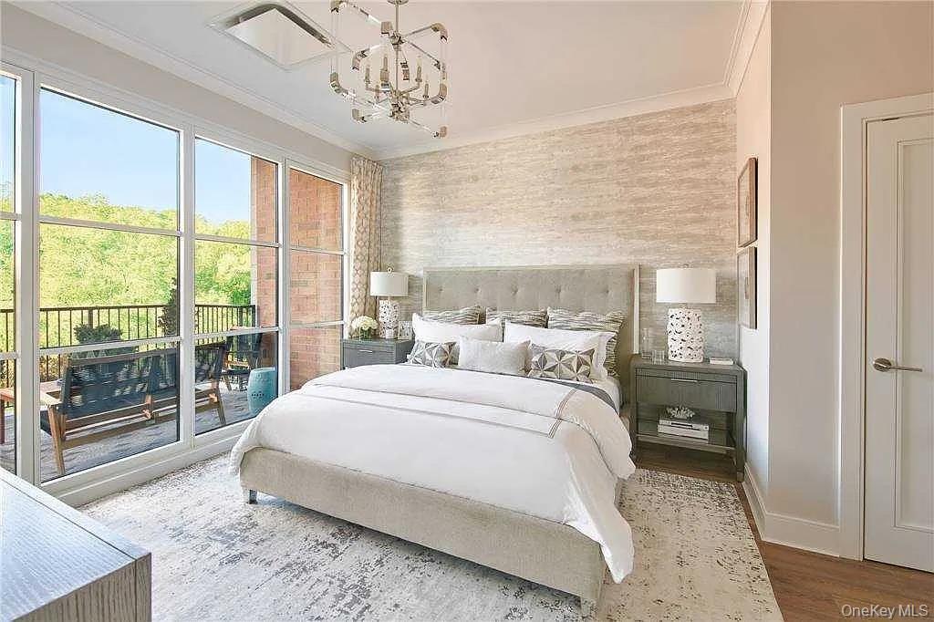 #3 photo, 100 Garvies Point Road, Нассау ‖ Glen Cove , NY 11542