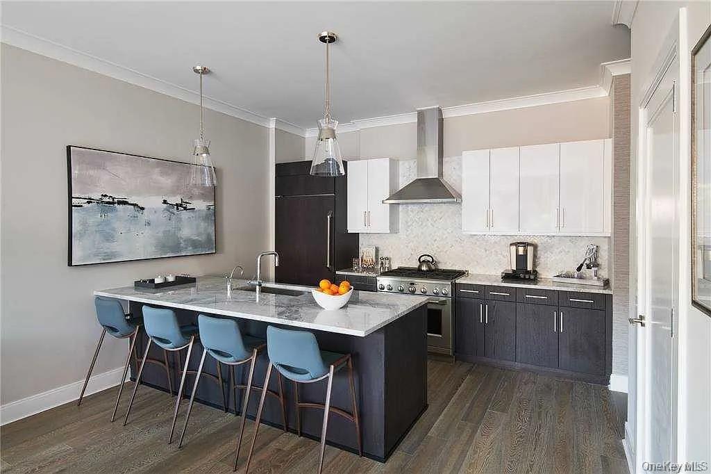 #4 photo, 100 Garvies Point Road, Нассау ‖ Glen Cove , NY 11542