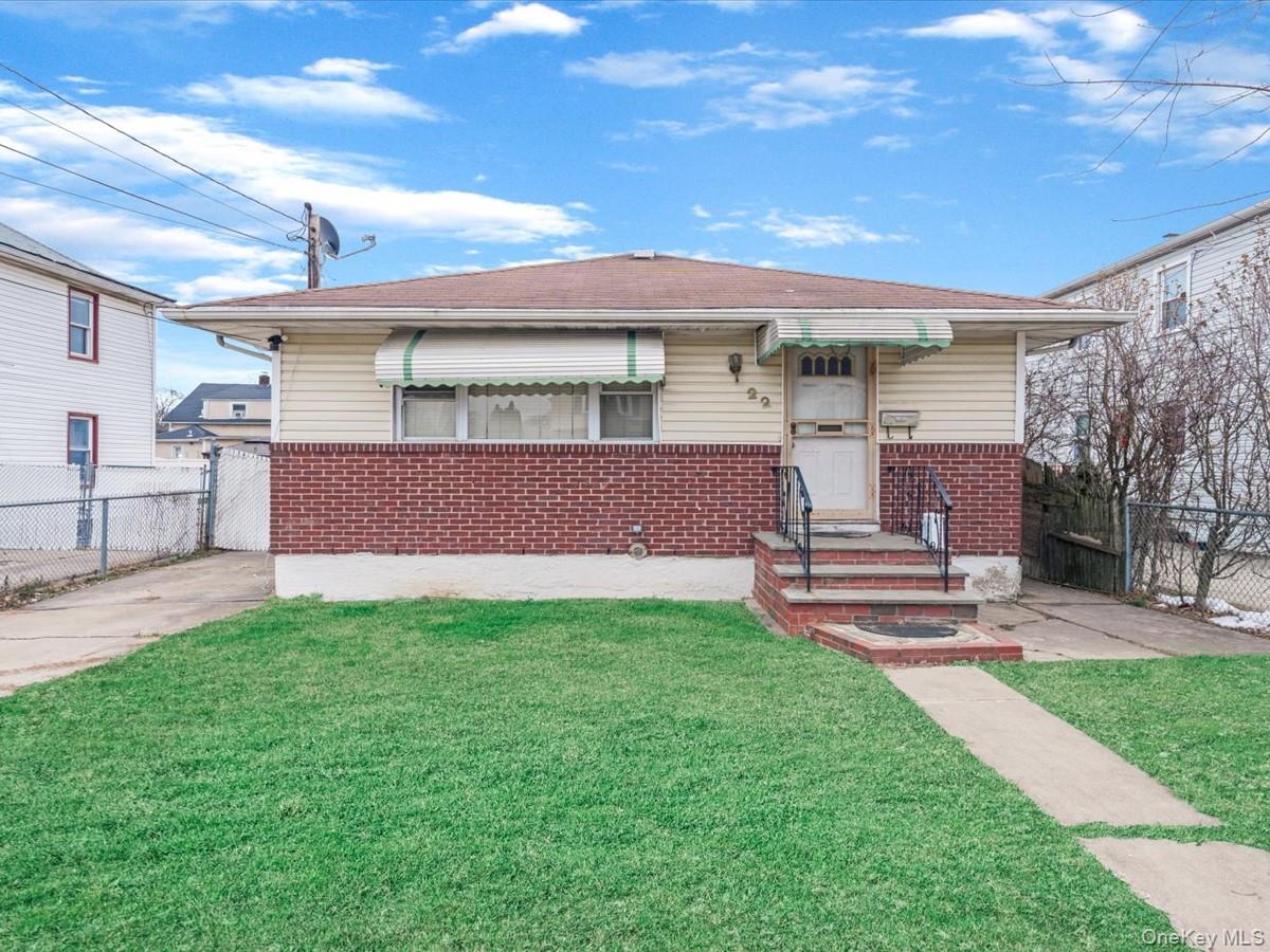 #1 photo, 22 Mason Street, Hempstead , NY 11550