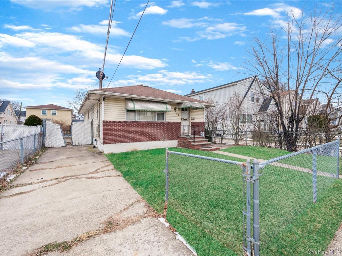 #2 photo, 22 Mason Street, Hempstead , NY 11550