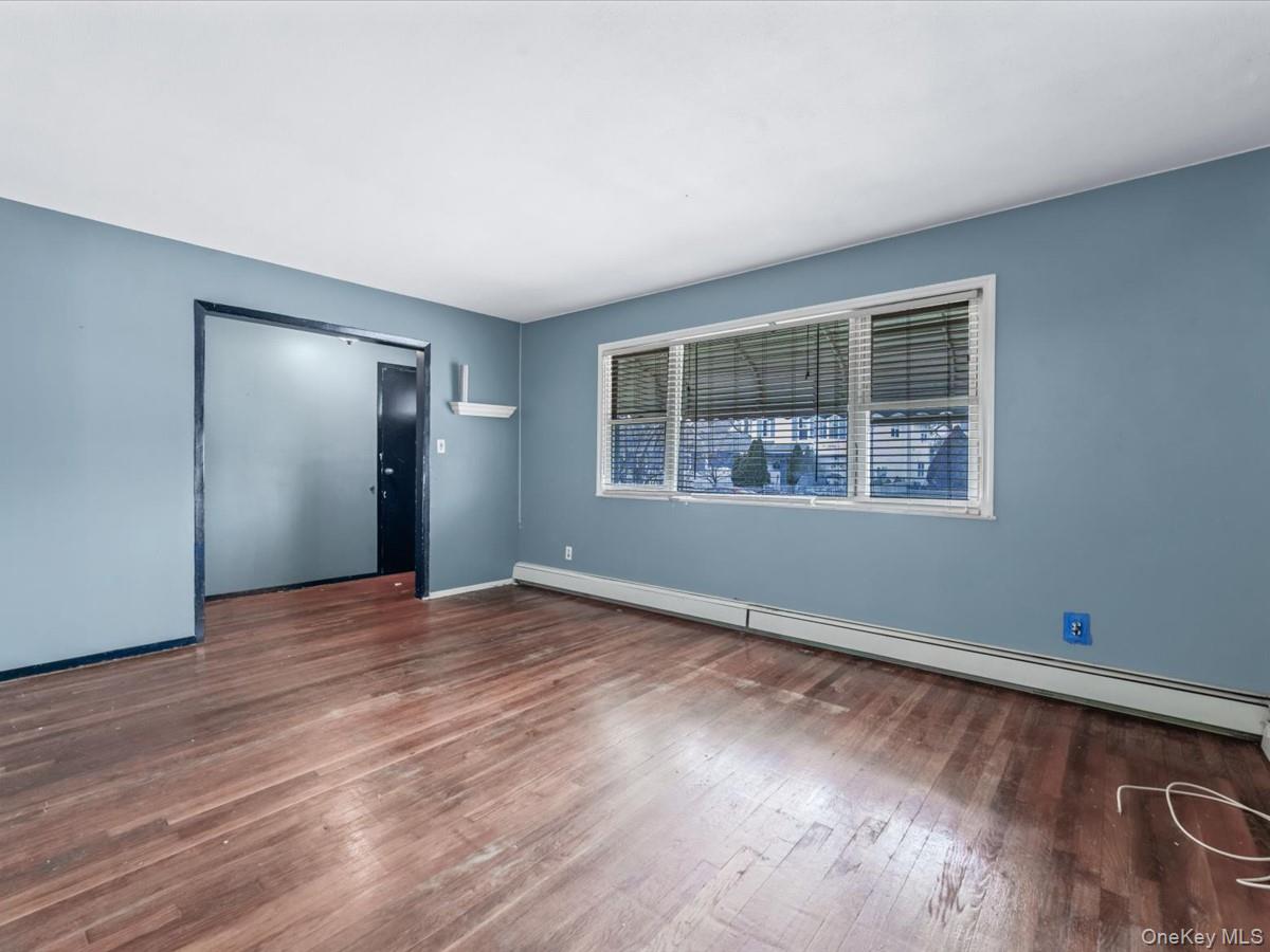 #8 photo, 22 Mason Street, Hempstead , NY 11550