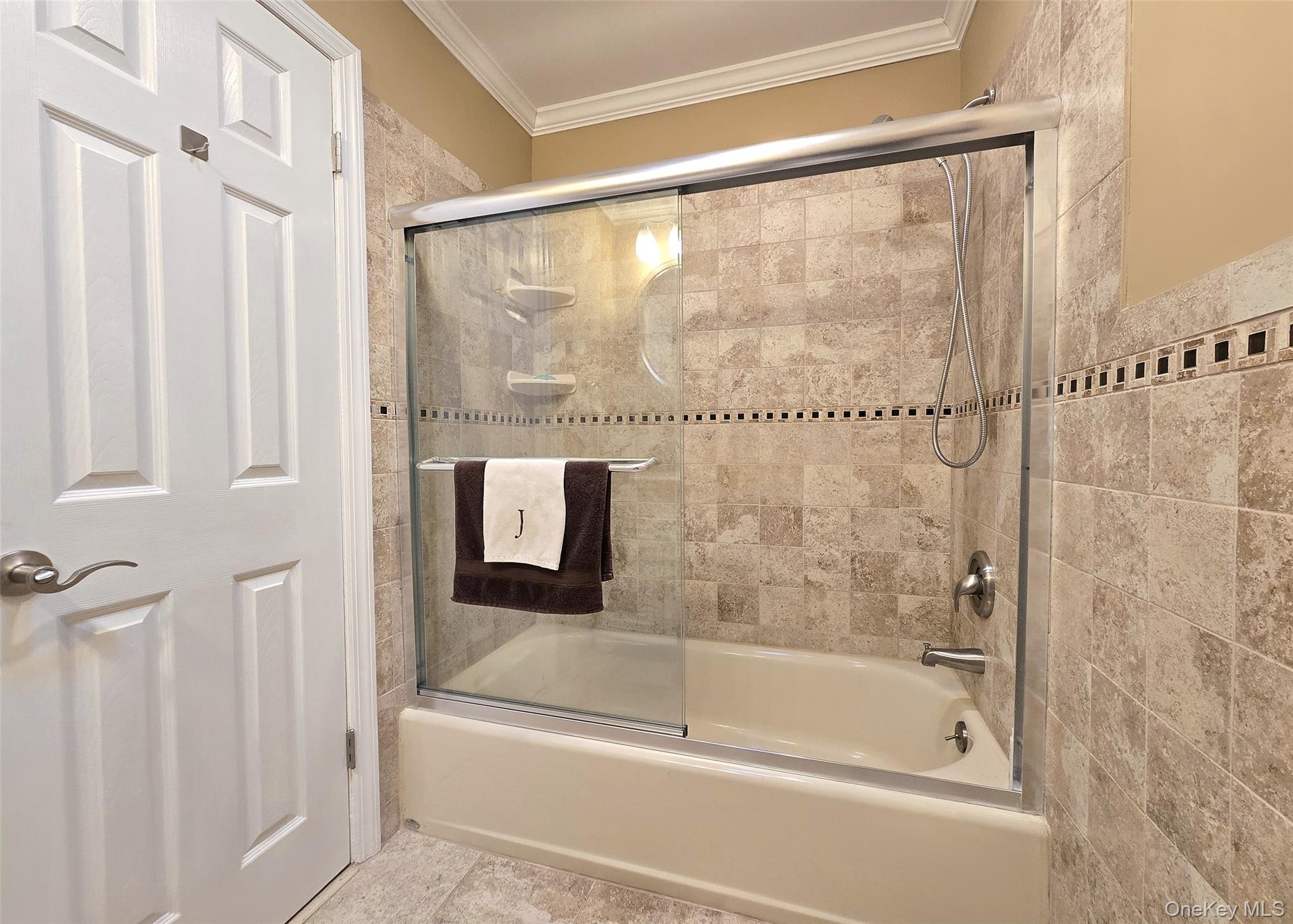 #12 photo, 175 Birchwood Road, Coram , NY 11727