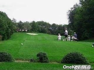 #18 photo, 175 Birchwood Road, Coram , NY 11727