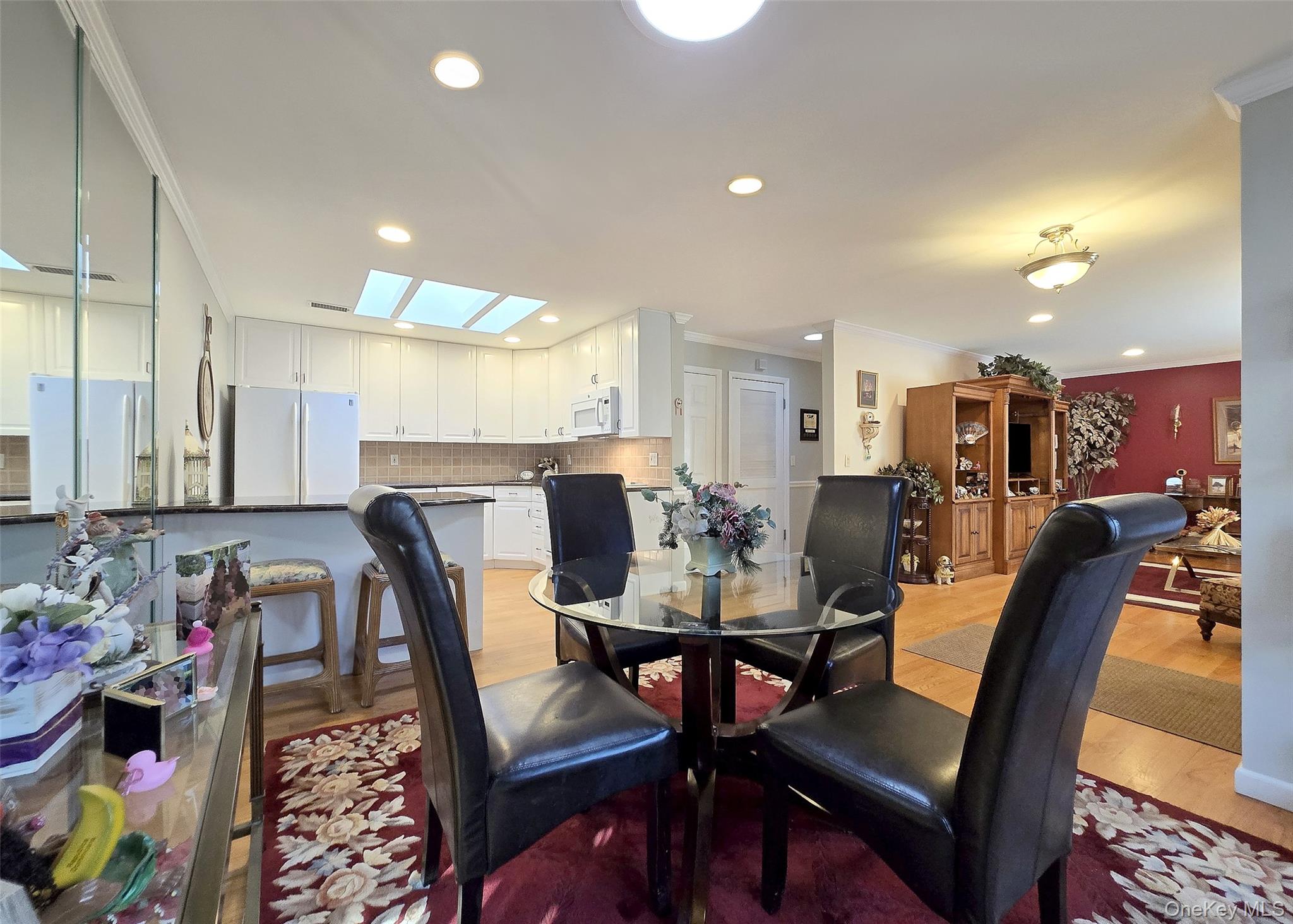 #5 photo, 175 Birchwood Road, Coram , NY 11727