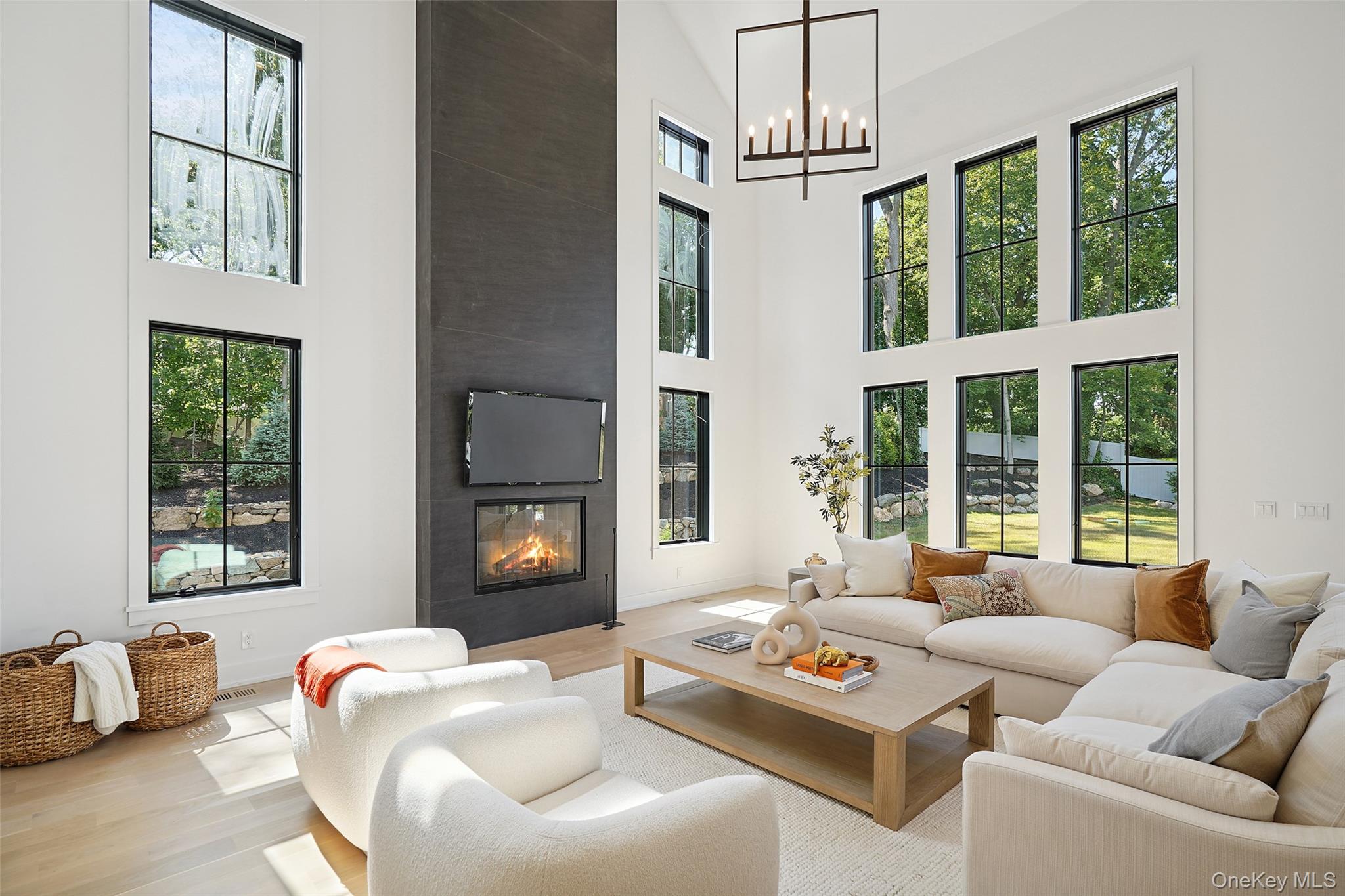 #11 photo, 417 West Street, Harrison , NY 10528