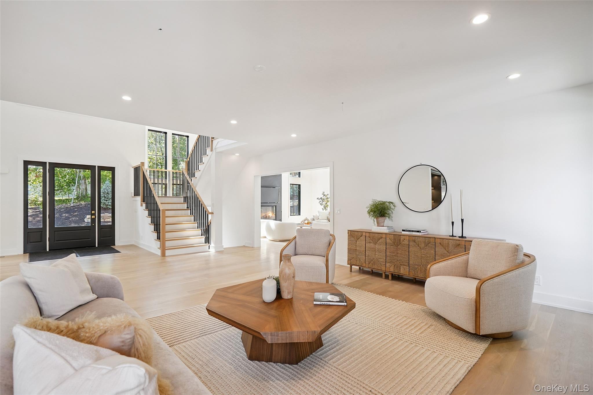 #8 photo, 417 West Street, Harrison , NY 10528