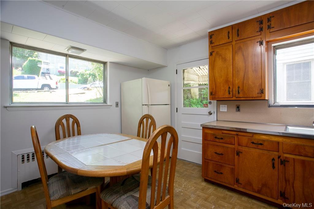 #5 photo, 72 Park ave Terrace, Yonkers , NY 10703