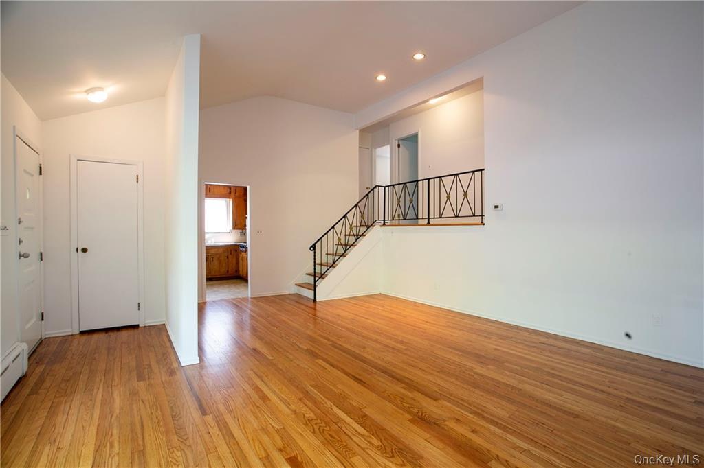 #9 photo, 72 Park ave Terrace, Yonkers , NY 10703