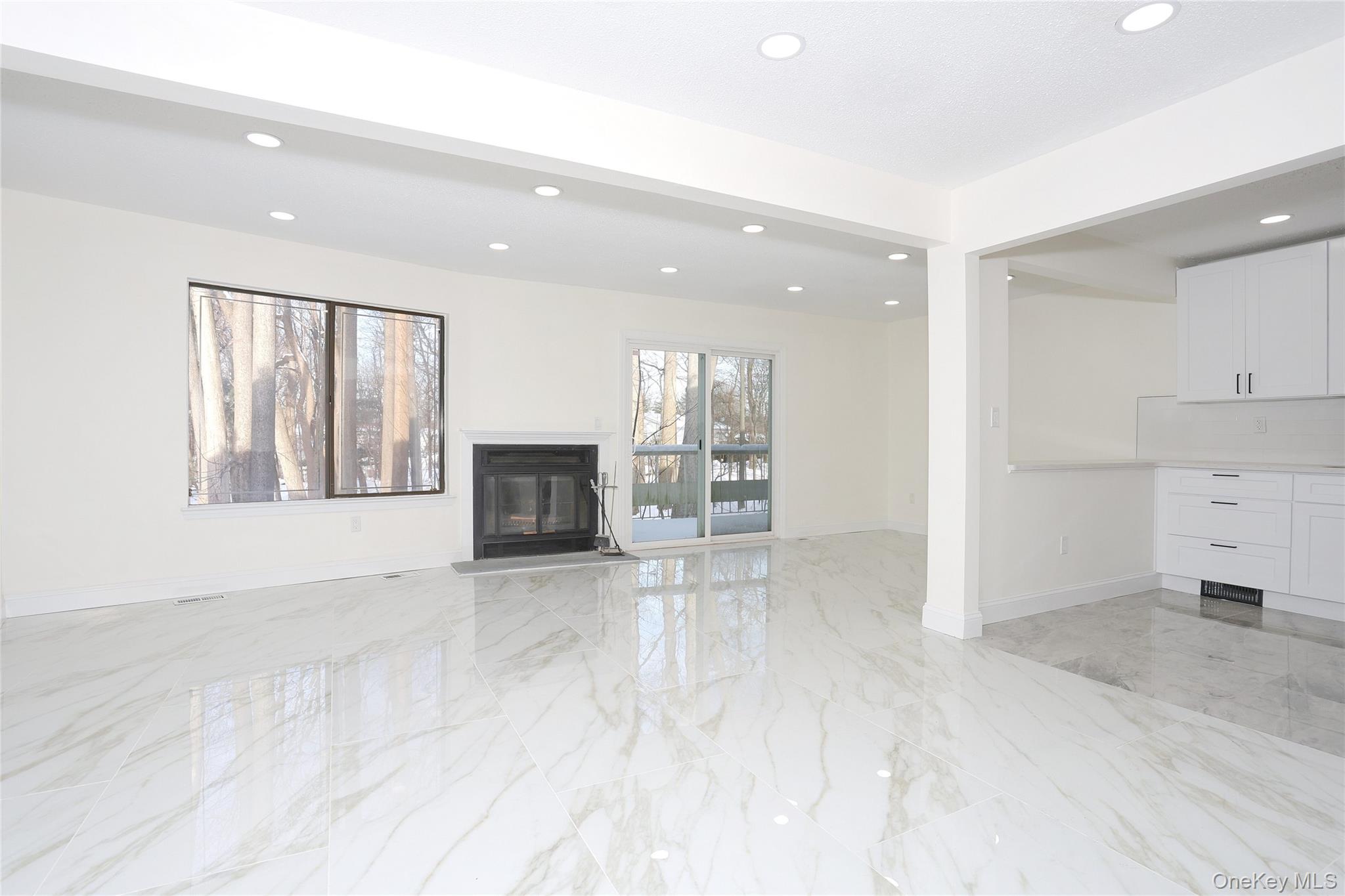 #9 photo, 269 Treetop Circle, 纽约州 Nanuet , NY 10954