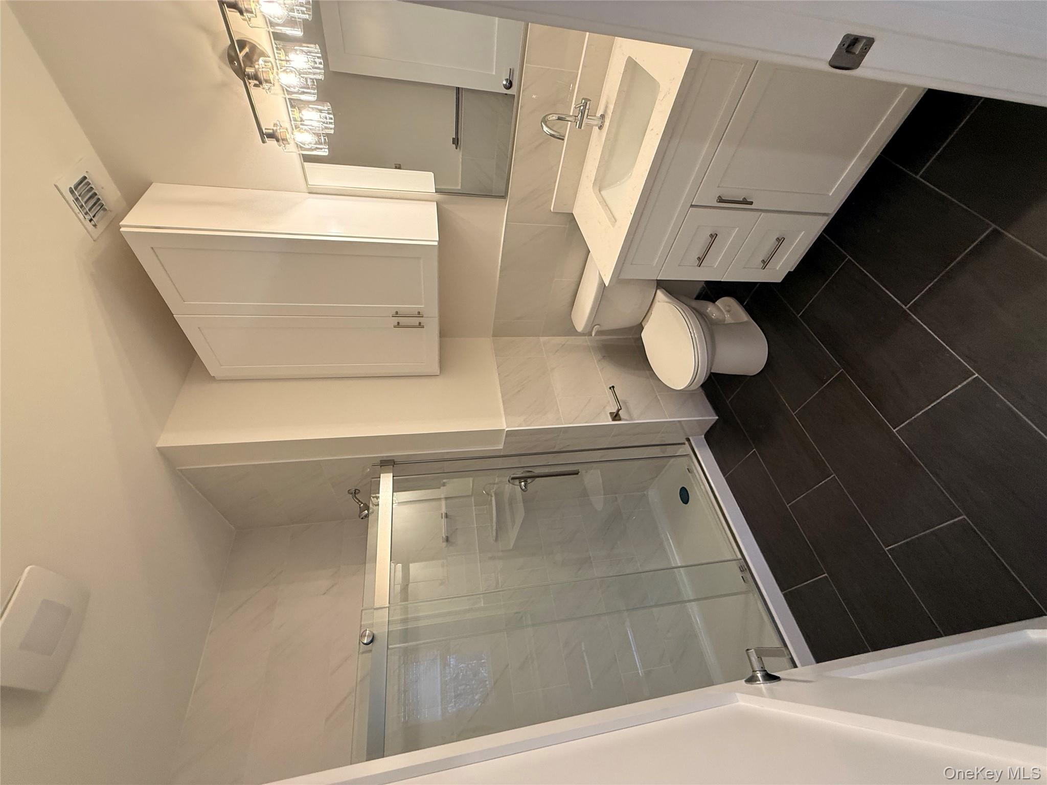 #7 photo, 122 Greenwich Avenue, Goshen , NY 10924