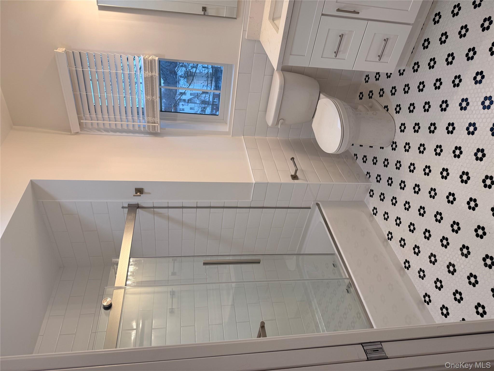 #14 photo, 122 Greenwich Avenue, Goshen , NY 10924