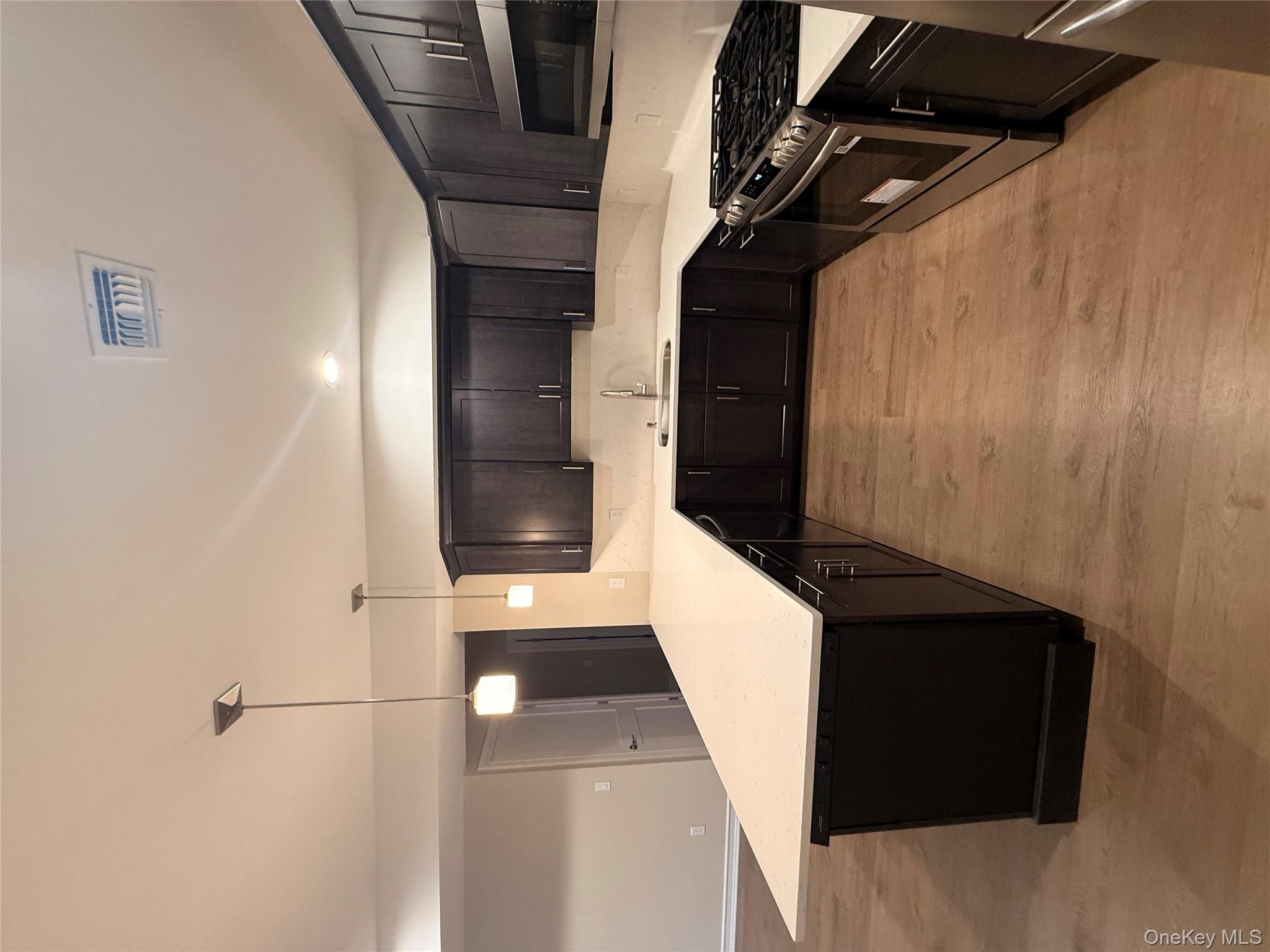 #2 photo, 122 Greenwich Avenue, Goshen , NY 10924