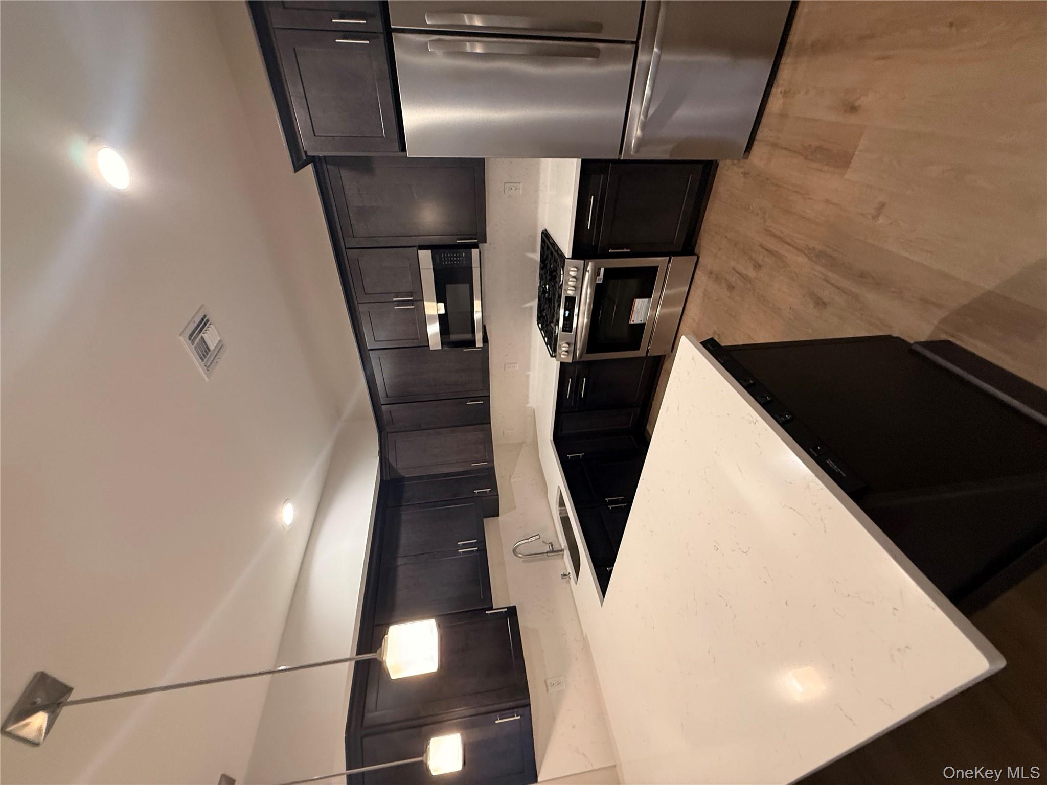 #3 photo, 122 Greenwich Avenue, Goshen , NY 10924