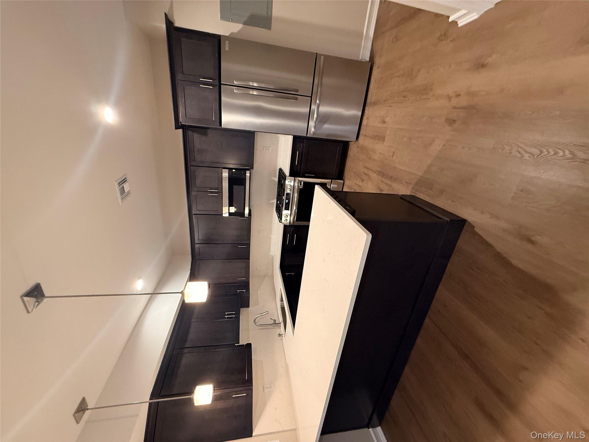 #6 photo, 122 Greenwich Avenue, Goshen , NY 10924