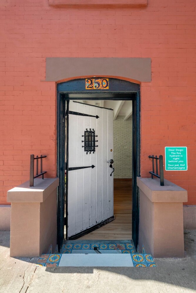 #8 photo, New York City, मैनहटन West Village , NY 10014