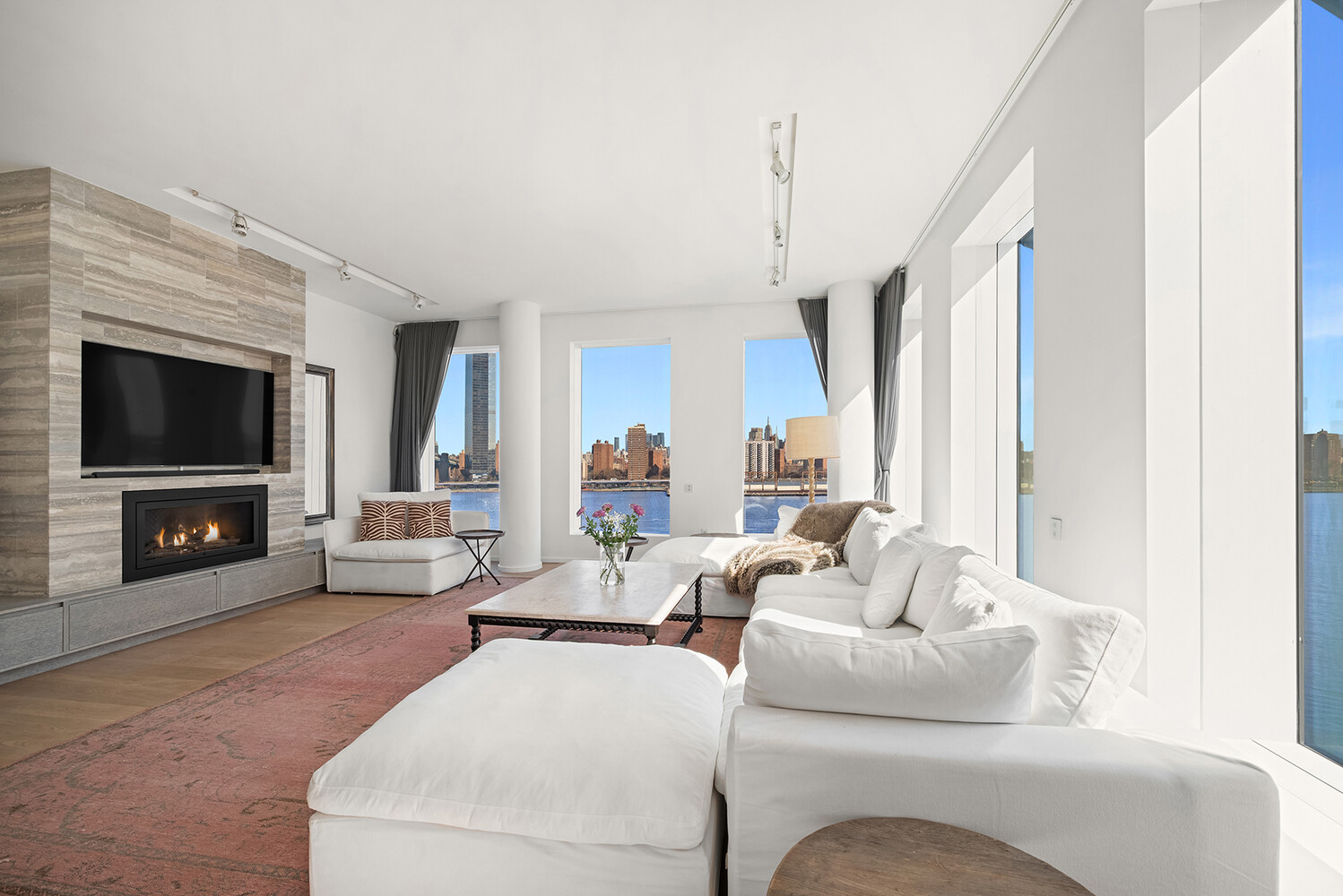 #2 photo, 1 JOHN Street, הברונקס DUMBO , NY 11201