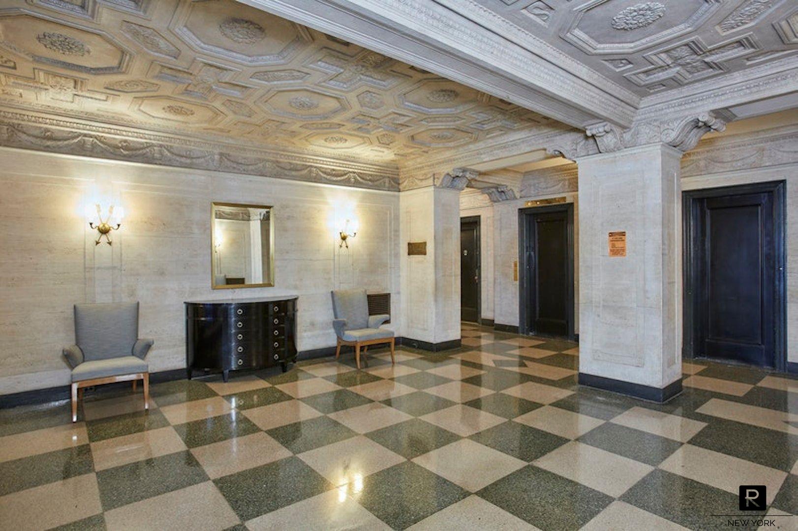 #7 photo, 41 5th Avenue, Greenwich Village , NY 10003