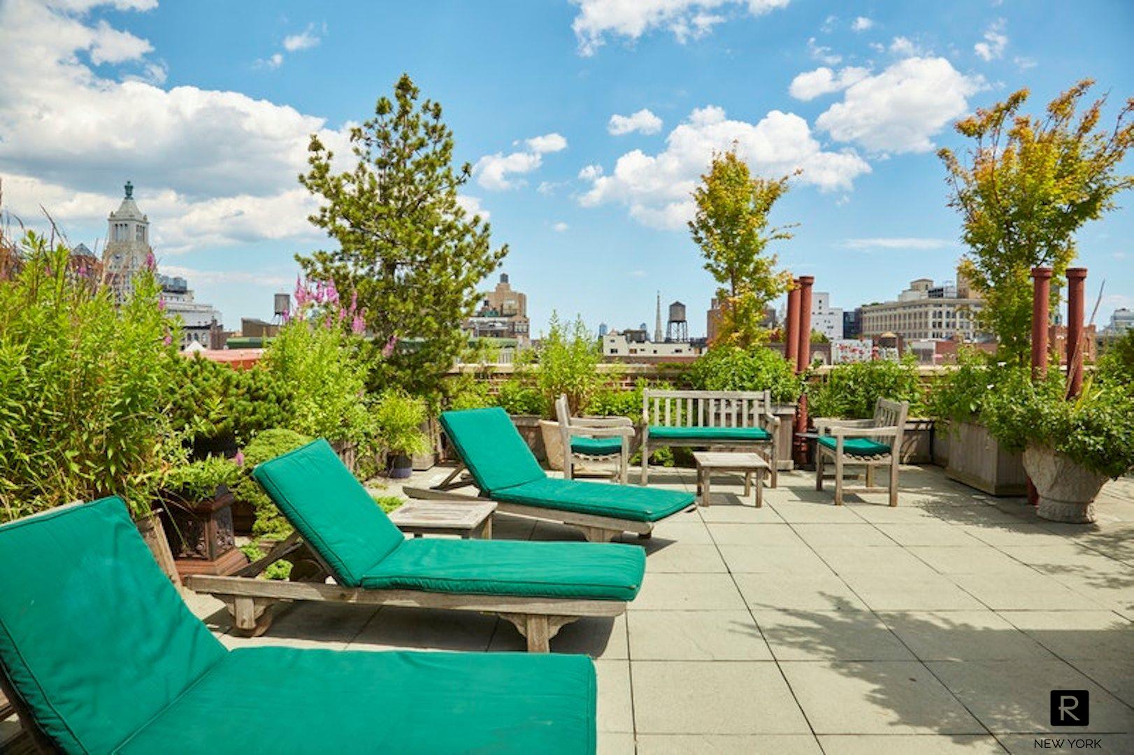 #8 photo, 41 5th Avenue, Greenwich Village , NY 10003