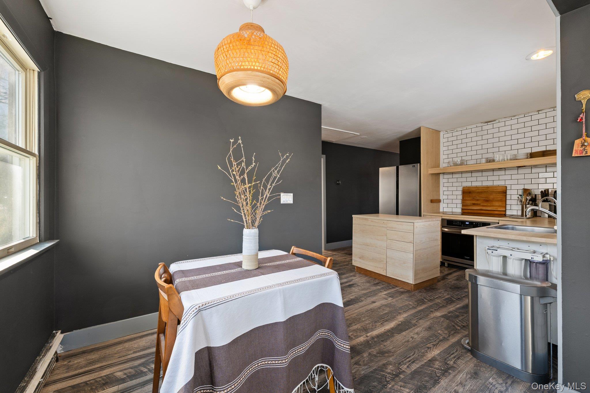 #11 photo, 176 Maple Avenue, Flanders , NY 11901