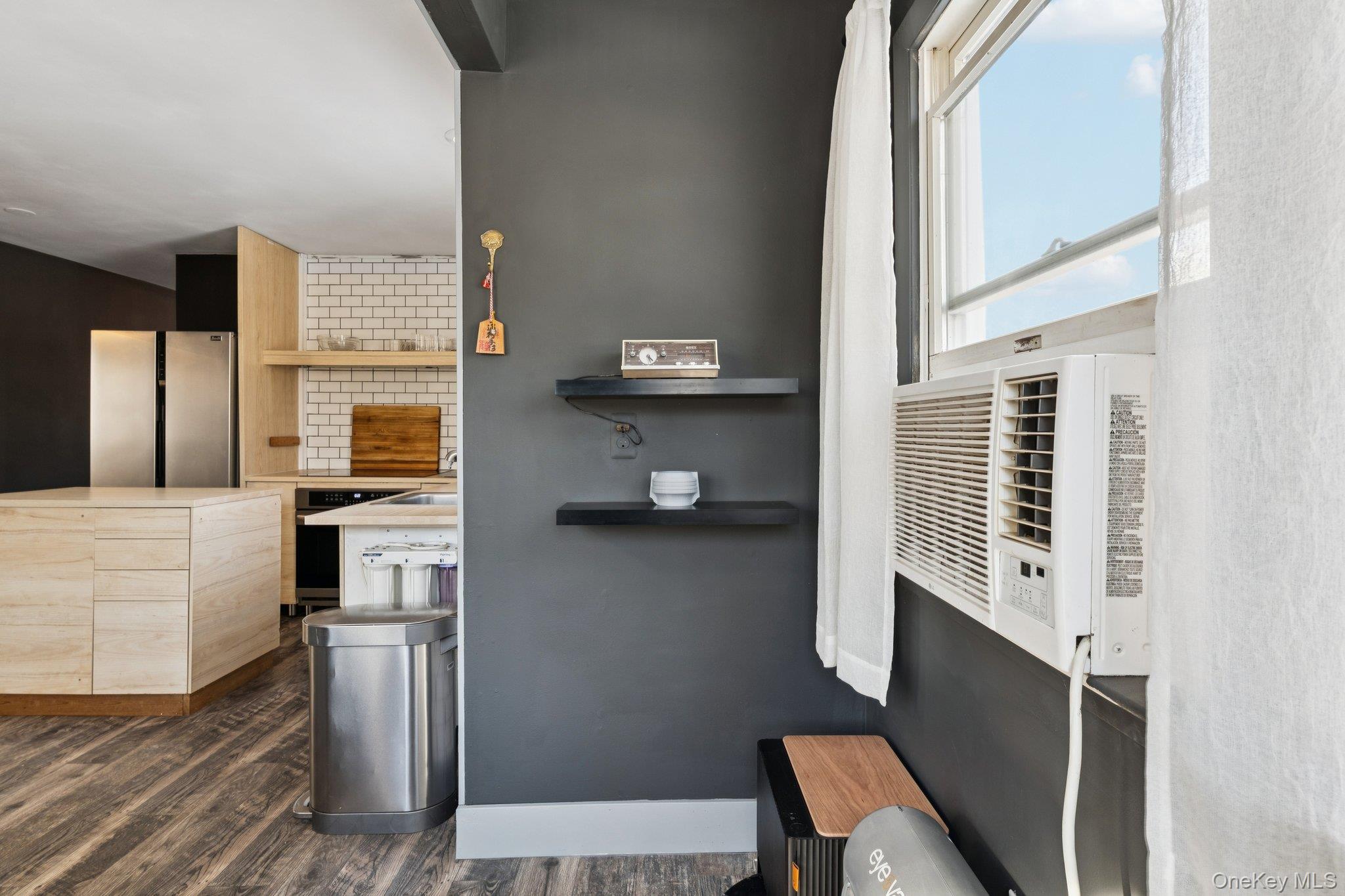 #12 photo, 176 Maple Avenue, Flanders , NY 11901