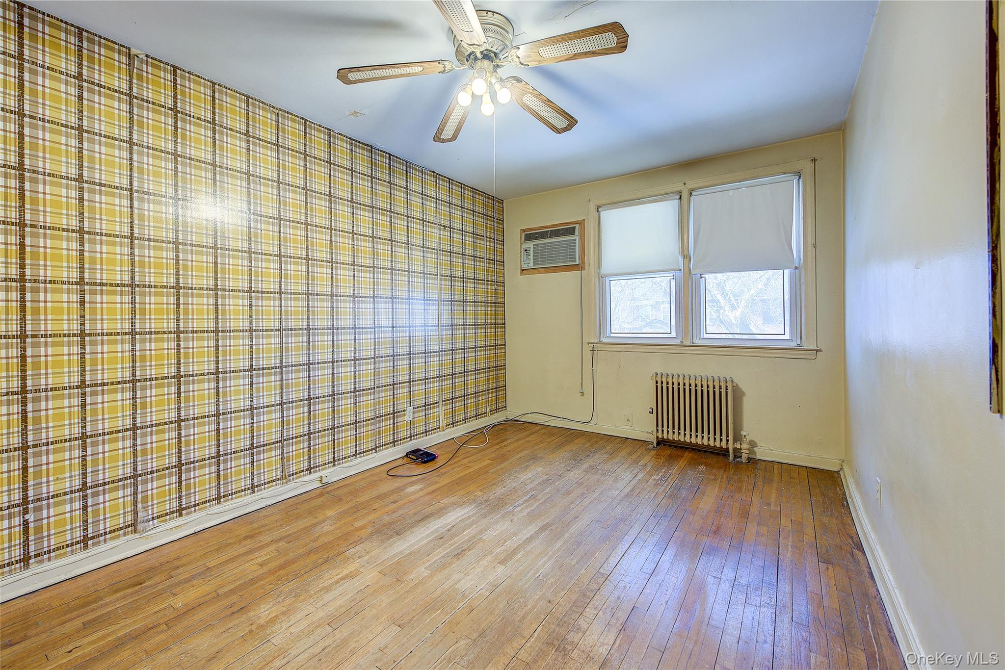 #20 photo, 7533 168th Street, Fresh Meadows , NY 11366