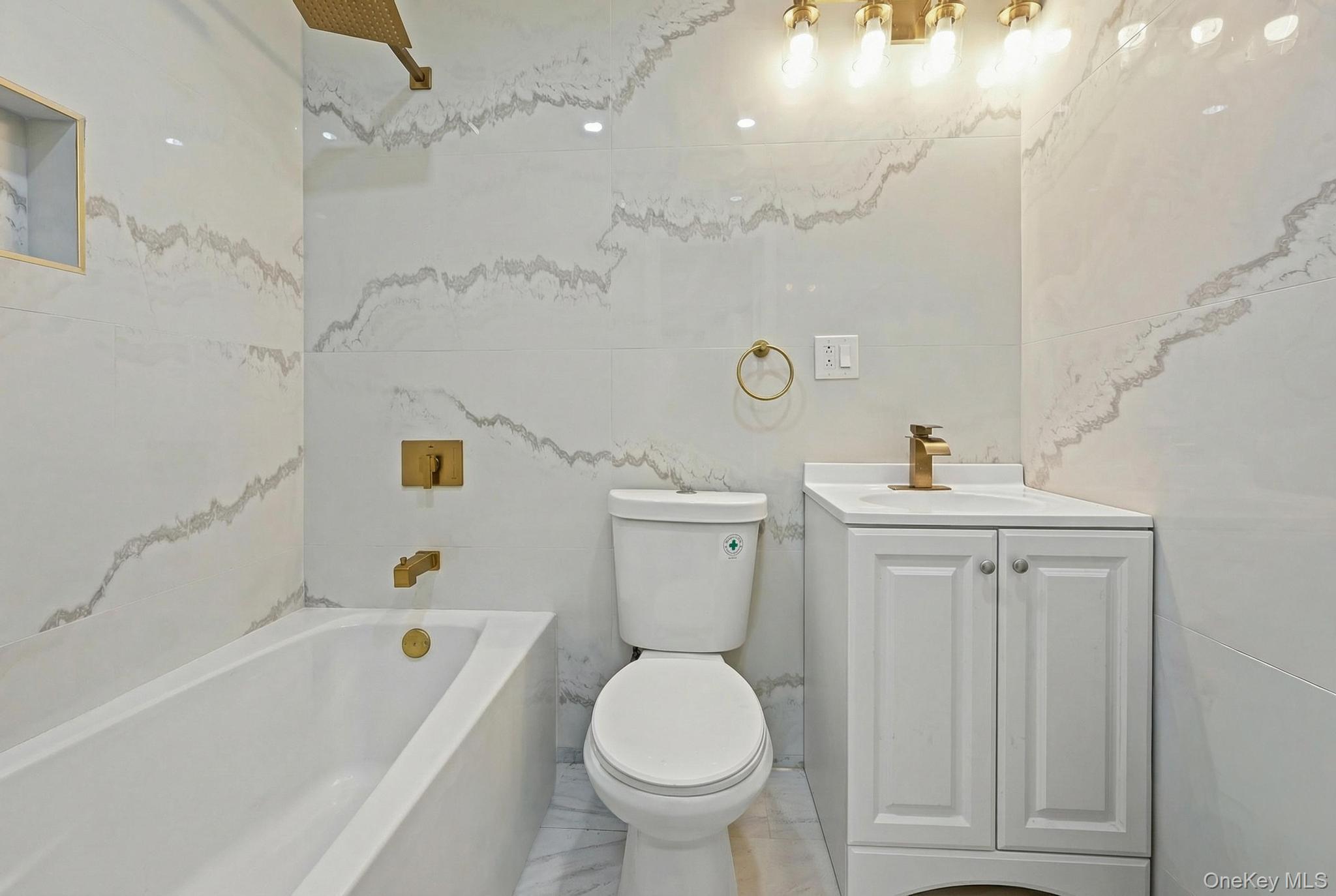 #10 photo, 176-25 133rd Avenue, Jamaica , NY 11434