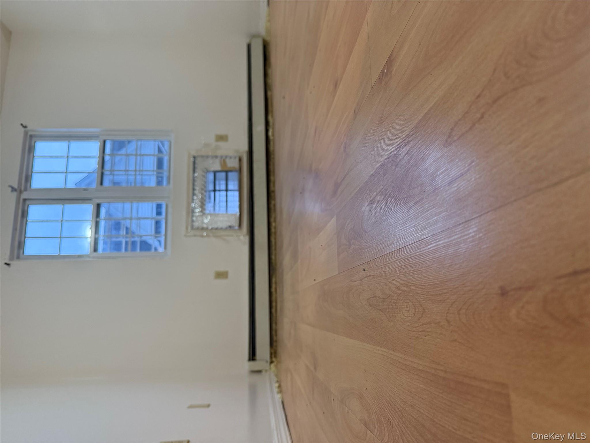 #11 photo, 176-6 Jamaica Avenue Street, Jamaica , NY 11432