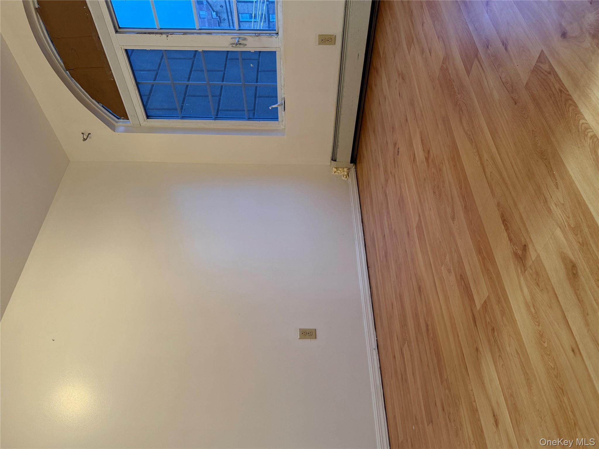 #4 photo, 176-6 Jamaica Avenue Street, Jamaica , NY 11432