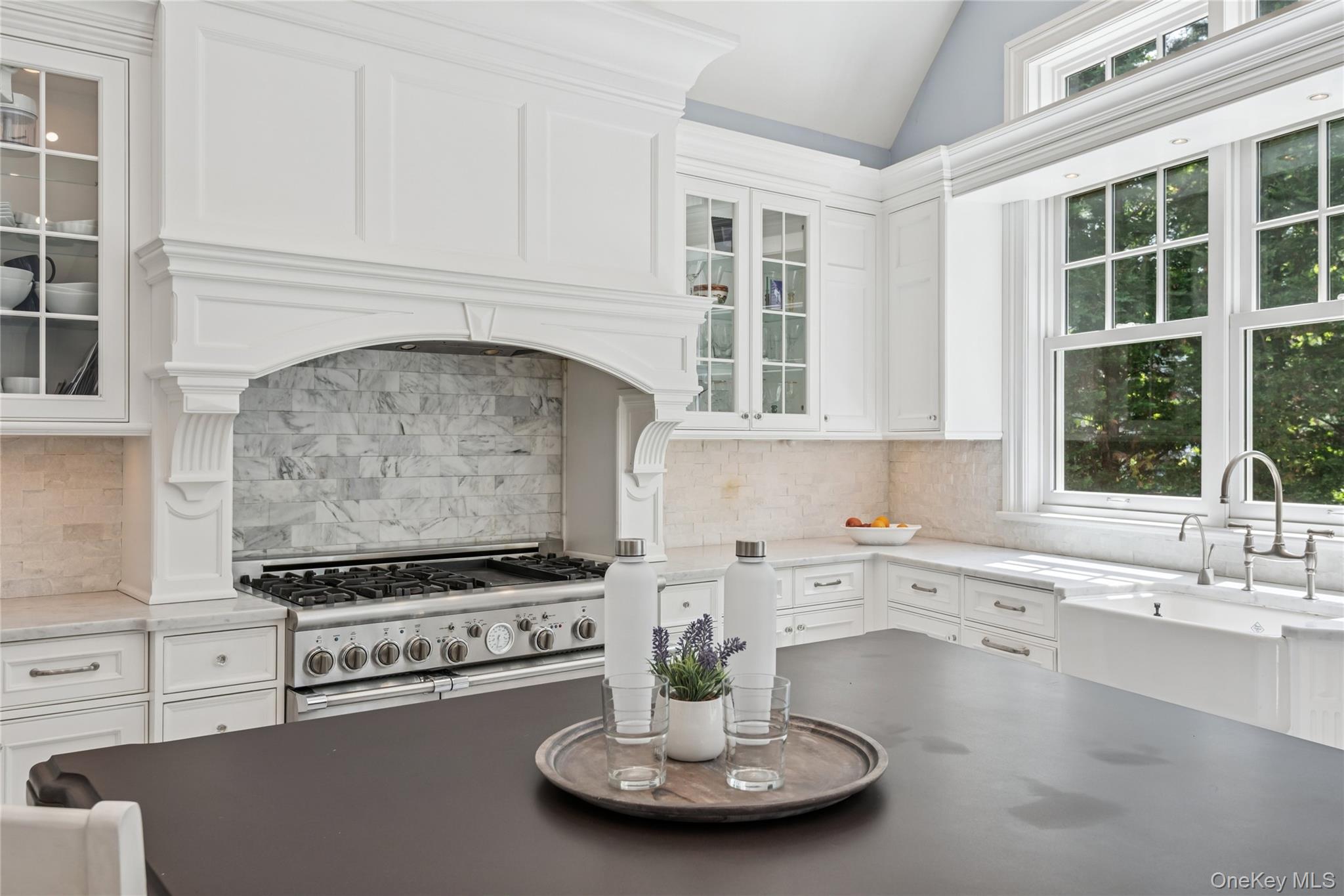 #10 photo, 3 The Brae, Woodbury , NY 11797