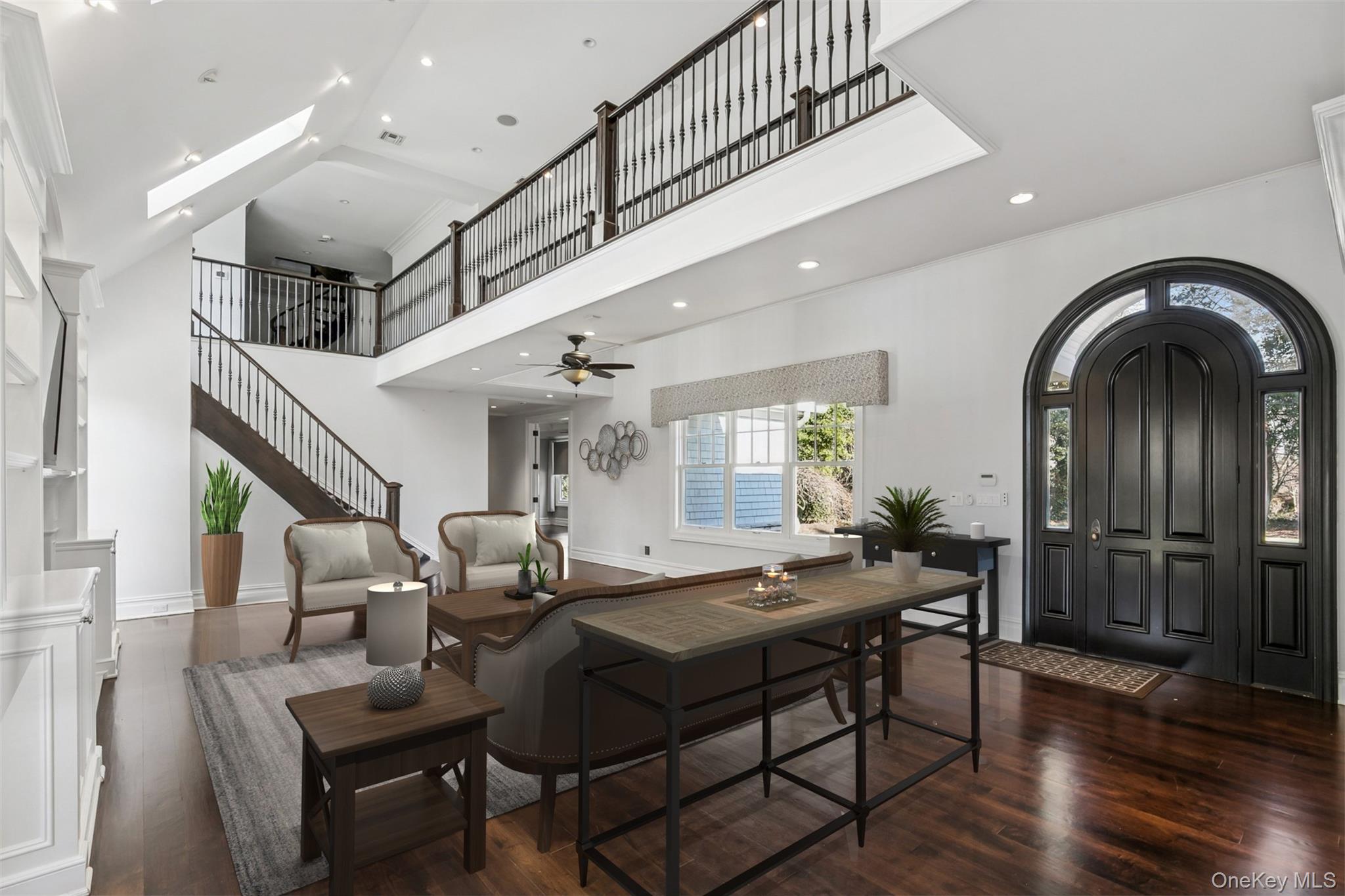 #2 photo, 3 The Brae, Woodbury , NY 11797