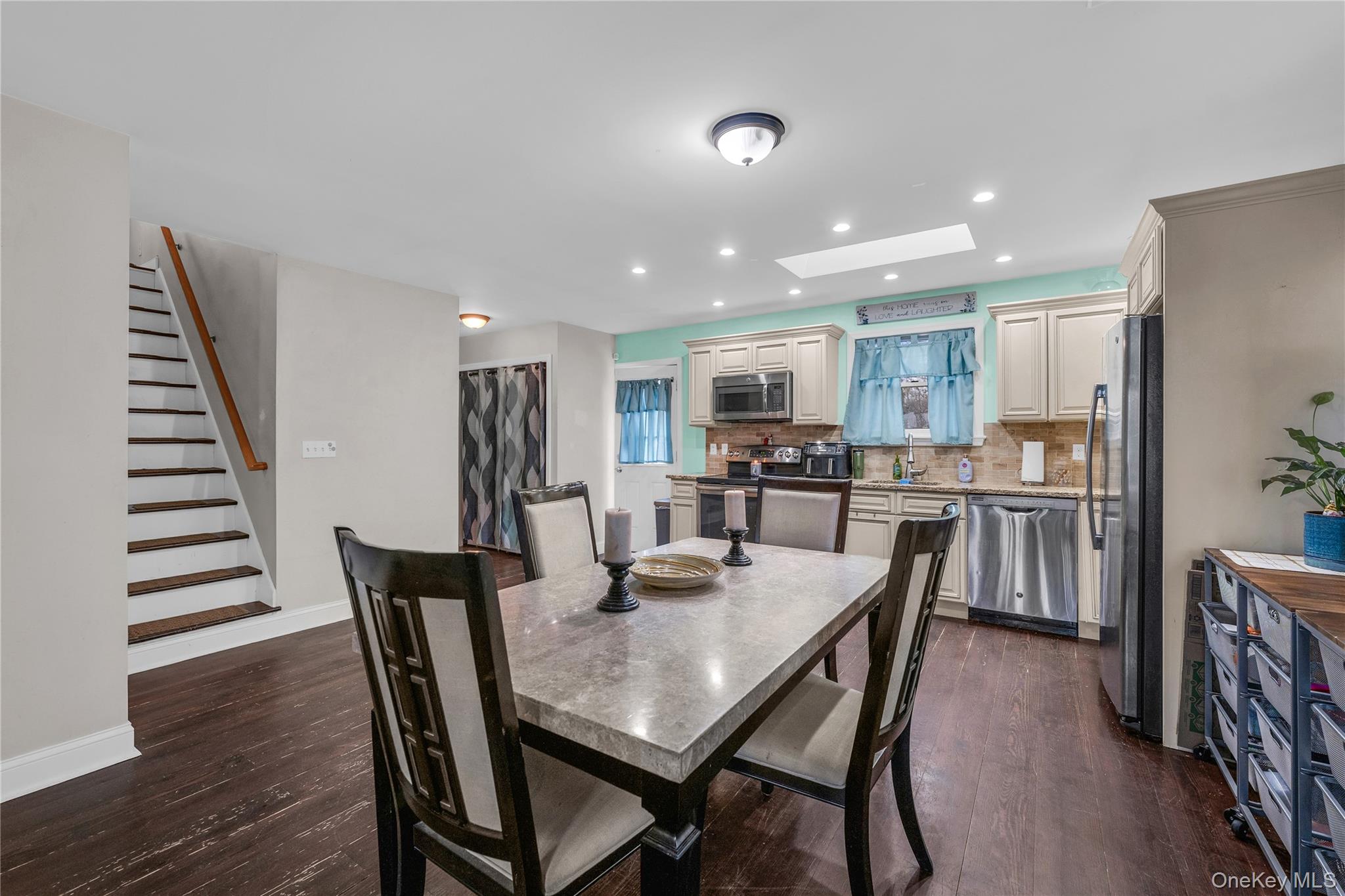 #1 photo, 498 A William Floyd Parkway, Саффолк ‖ Shirley , NY 11967