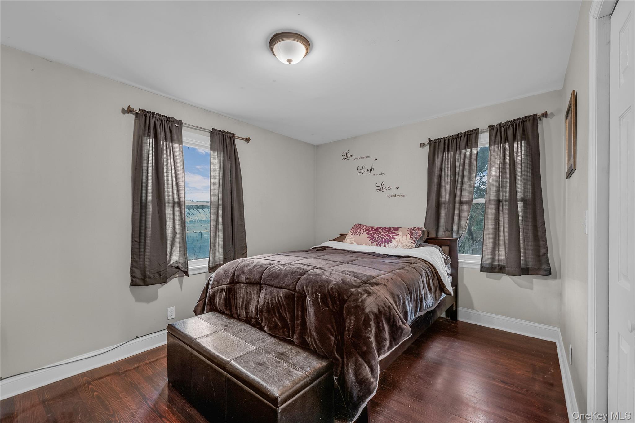 #13 photo, 498 A William Floyd Parkway, Саффолк ‖ Shirley , NY 11967